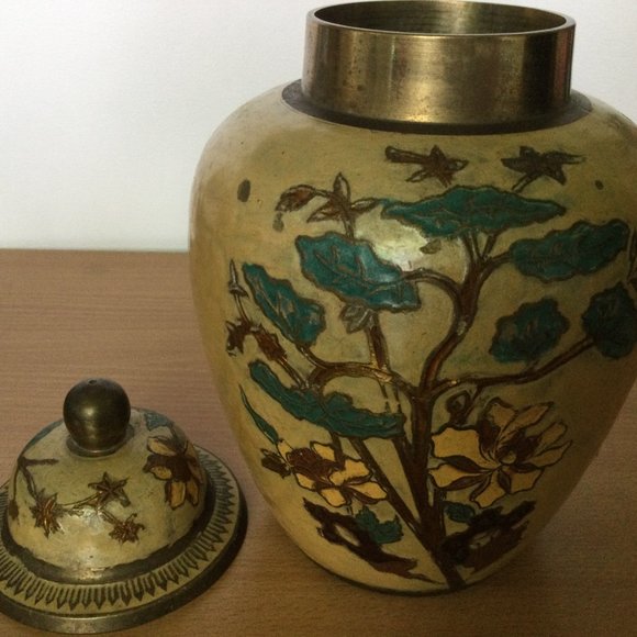 Vintage solid brass enameled jar Urn with lid 9.5" tall 5.5" wide flower heavy - Picture 2 of 8
